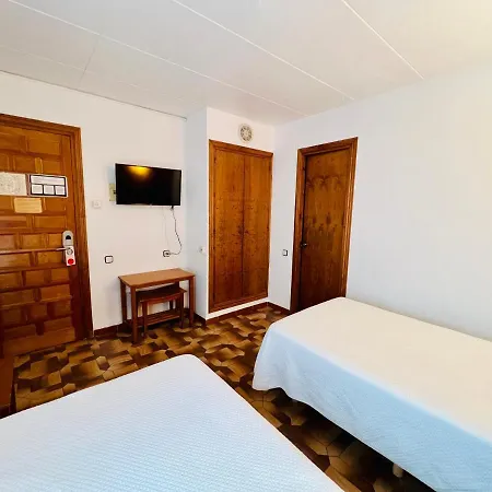 Otel Parc 2*